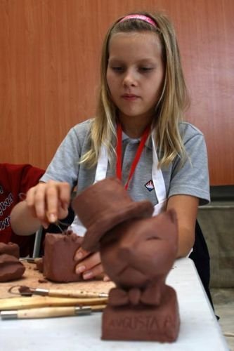 Öğrencilerin Çalışmaları Sanatçıların Eserleriyle Birlikte Sergilenecek