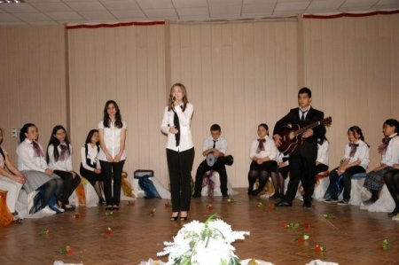 Öğrencilerin Şiir Dinletisi Büyük Beğeni Topladı