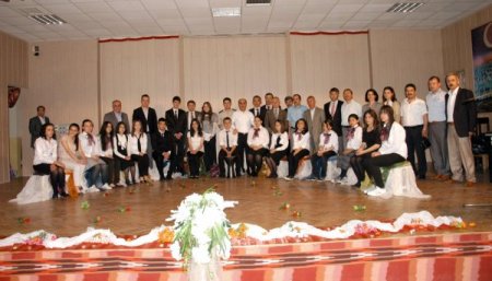 Öğrencilerin Şiir Dinletisi Büyük Beğeni Topladı