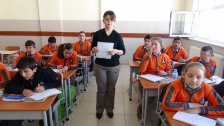 Öğrencilerinin Duasıyla Ayağa Kalktı