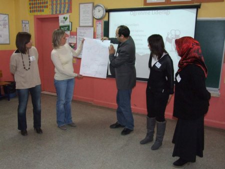 'Öğrenen Lider Öğretmen' seminerleri devam ediyor