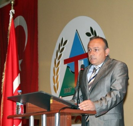 Öğretmen Akademisi Vakfı Genel Müdürü: Okullar değişen bilgiye ayak uydurmalı