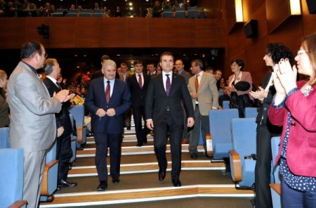 Öğretmen eşinden Bakan Binali Yıldırım'a: Sen çocuklara ne yaptın?