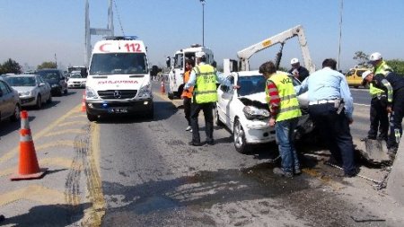 OGS'yi tutturamayıp refüje çarptı