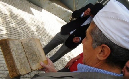 Ohin Medresesi'ndeki 15 bin el yazması kitap, bilim adamlarını bekliyor