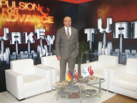 OİB Otomotiv Merkezi, Almanya'da boy gösterdi