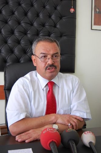 Ökkeş Şendiller: Hiçbir Siyasetçi İstifa Müessesesini Silah Olarak Kullanmamalı