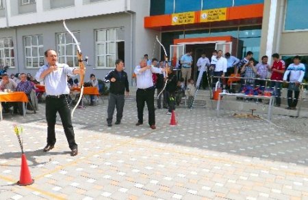 Oklar bu kez 'Kutlu Doğum' için atıldı