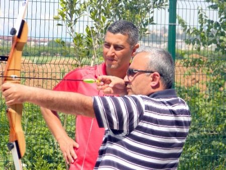 Oklar bu kez 'Kutlu Doğum' için atıldı