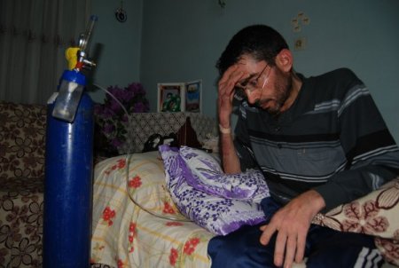 Oksijen tüpü olmazsa ölecek, Başbakan'dan akciğer nakli için yardım bekliyor