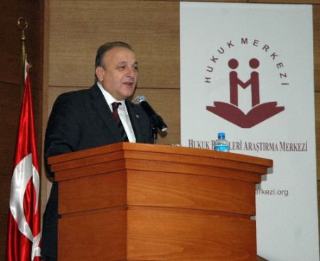 Oktay Vural, Türk Ticaret Kanunu İçin Parlamento'da Uzlaşma İstedi