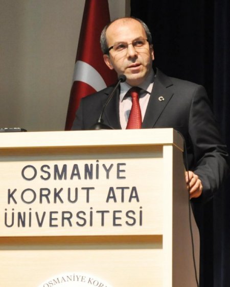OKÜ’de şiir rüzgarı esti
