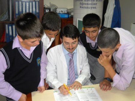 'Okul başarısı için evde ortam hazırlanması şart'