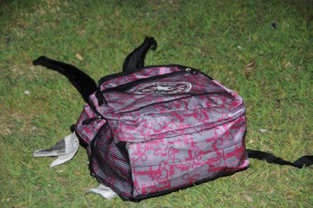 Okul çantası bomba paniğine neden oldu