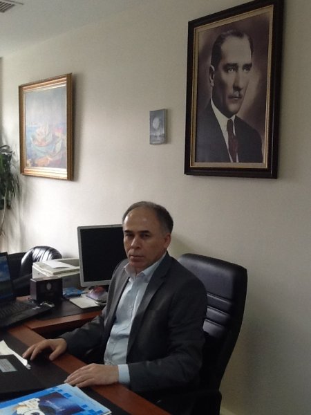 'Okul dizileri hayalci, edep ve ahlak yoksunu'