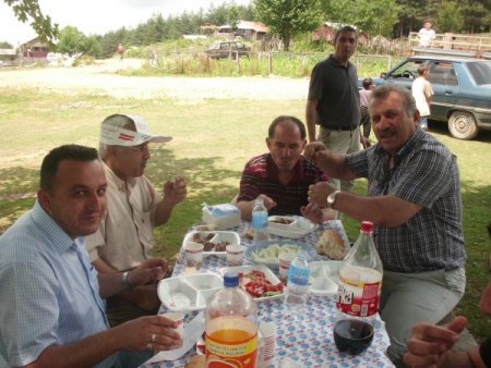 Okul Müdürleri Gümeli Yaylası'nda Yorgunluk Attı