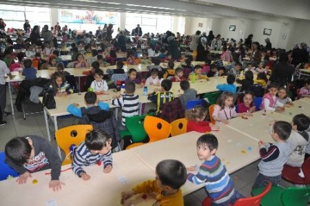 Okul öncesi çocukları hünerlerini sergiledi