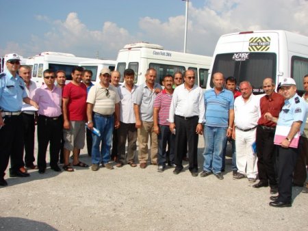 Okul servis araçları denetlendi