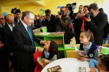 ‘Okullar Hayat Olsun Projesi’ Sultangazi'den başladı