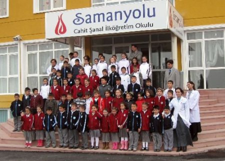 Okullarda İlk Ders Domuz Gribi Üzerine Oldu
