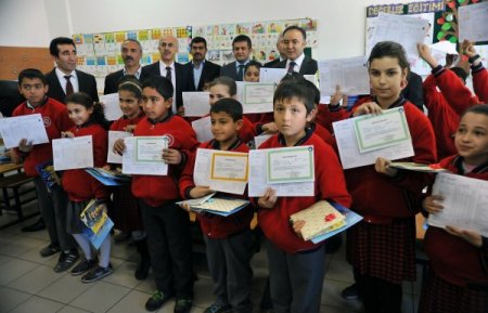 Okullarda karne heyecanı