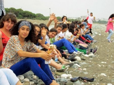 Okuma salonu öğrencileri, Tarsus ve Silifke'yi gezdi