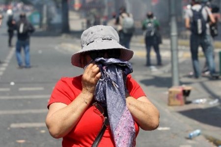 Olaylı 1 Mayıs'tan Cihan objektiflerine yansıyanlar