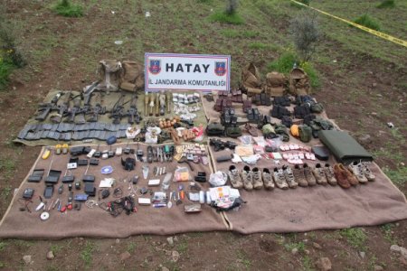 Öldürülen 7 Teröristle Birlikte Bir Cephane Ele Geçirildi