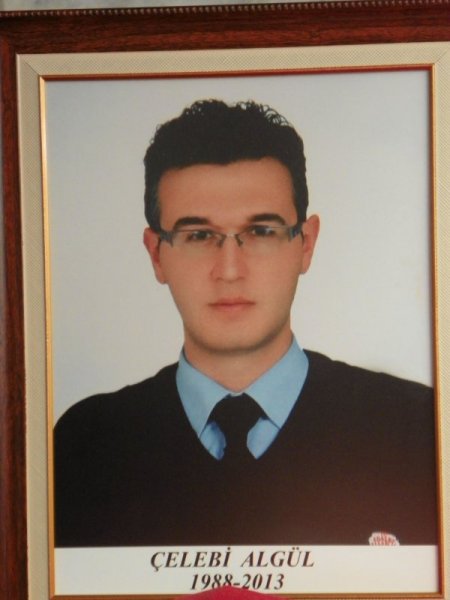 Öldürülen ceza infaz memuru toprağa verildi