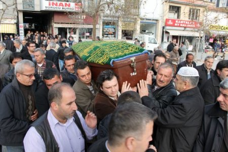 Öldürülen İşadamı Toprağa Verildi