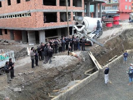 Oltu Fem Dershanesi Yeni Binasının Temeli Atıldı