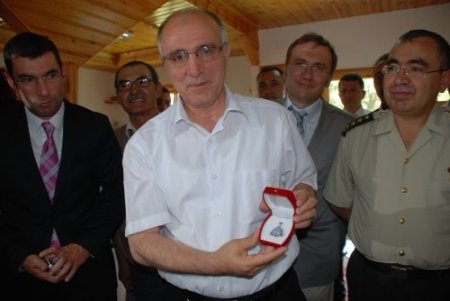 Oltu taşından sonra Kıbrıscık taşı takı ve süs eşlayarını süsleyecek