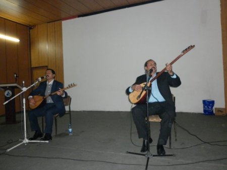 Oltulular aşıklarla, hüznü ve coşkuyu birarada yaşadı