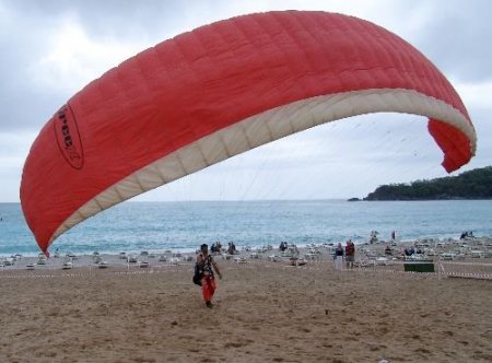Ölüdeniz Hava Oyunları Festivali Rengarenk Başladı