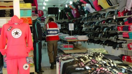 Ölüdeniz'deki iş yerlerine taklit ürün denetimi