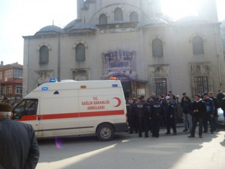 Ölüm, rükûda yakaladı