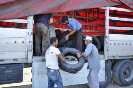 Ömrünü Tamamlamış Lastikler Yeniden Ekonomiye Kazandırılıyor