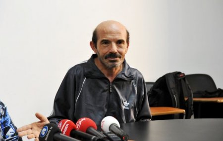 Omurilik içerisine konulan pille sağlığına kavuştu