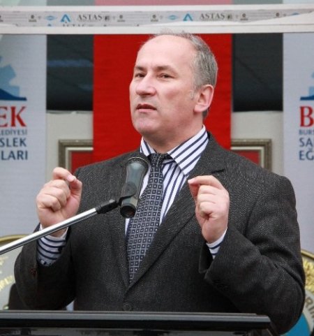 Önce kurs verip, sonra işe alacaklar