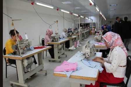 Önce kurs verip, sonra işe alacaklar