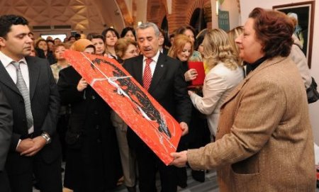 Önce Resim Eğitimi Aldılar, Sonra Sergi Açtılar