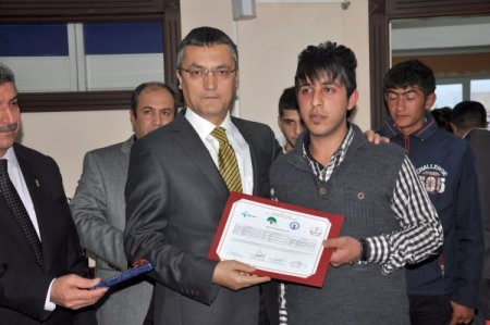 Onların mekanı sokaklar değil, fabrikalar olacak