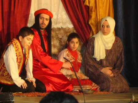 'Onu Beklerken' Of’ta Sahnelendi