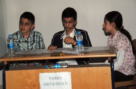 'O'nu En İyi Kim Bilir' yarışmasının birincisi Toros İlköğretim Okulu
