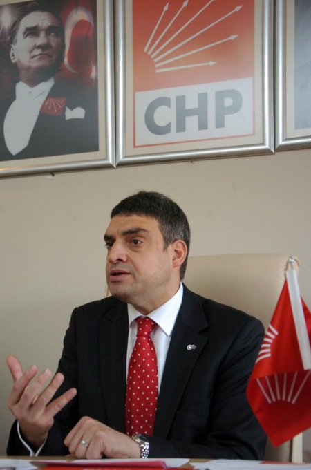 Oran: Kürt ve terör sorunu için Kılıçdaroğlu'nun uzattığı eli Başbakan tutmadı