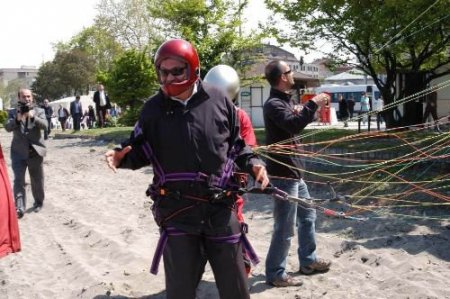 Ordu Belediye Başkanı Torun, Yamaç Paraşütü İle Uçtu