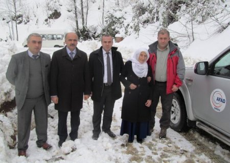 Ordu'da karın ayırdığı üçüz nineler kavuştu