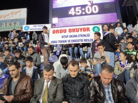 Ordulu öğrenciler, 4 büyük takımın taraftarlarıya kitap okumak istiyor