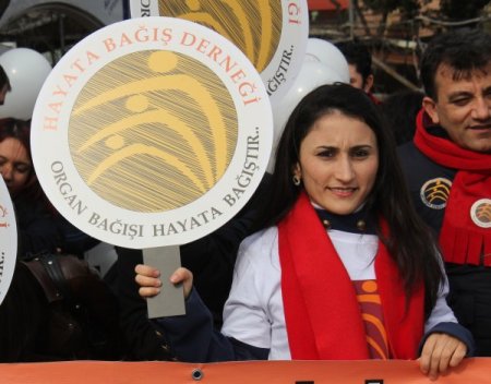 Organ bağışı için yürüdüler