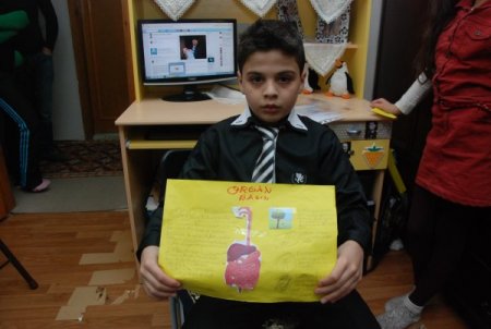 Organ bekleyen bir çocuk ölünce kampanya başlatıp 70 kişiden bağış sözü aldı